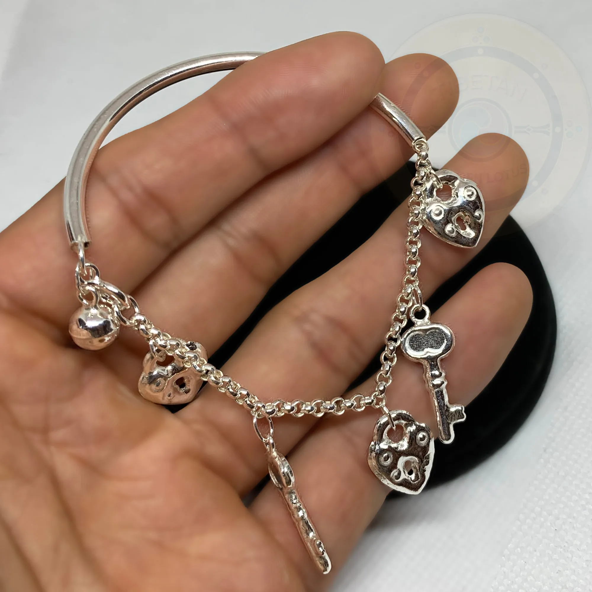 Plain Sterling Silver Key/Heart Love Bracelet Cuff